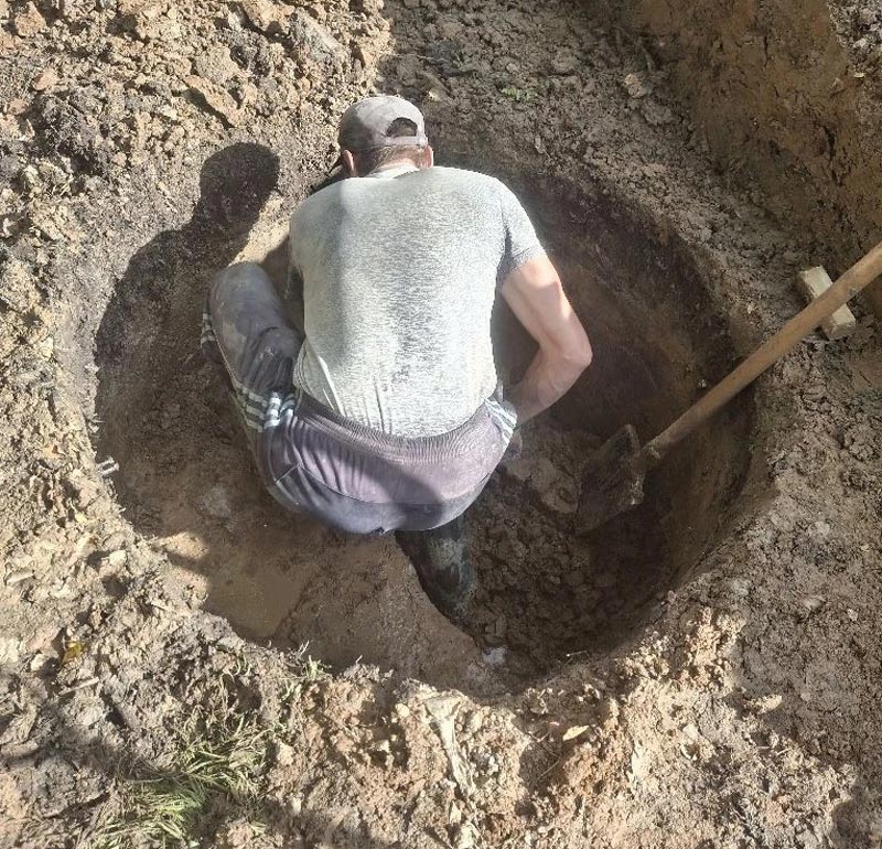 команда потомственных мастеров по строительству колодцев и септиков в Серпухове и Серпуховском районе